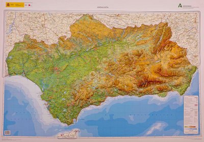 Mapa en relieve de Andalucía