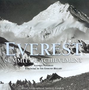 Everest. Summit of achievement