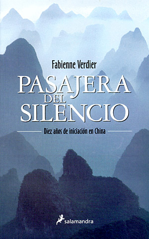 Pasajera del silencio